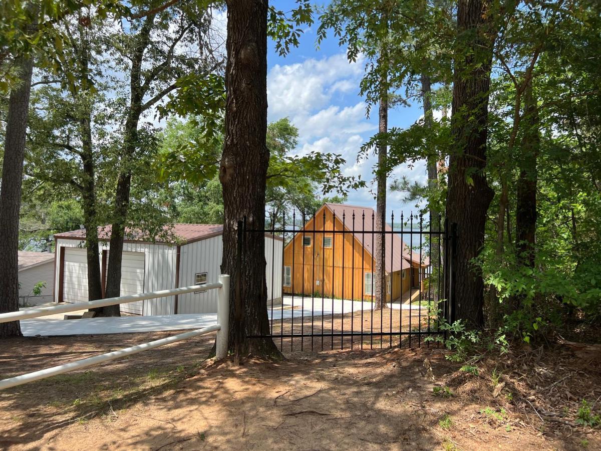 Lakefront Oasis With Private Boat Dock On Lake Palestine Coffee City エクステリア 写真